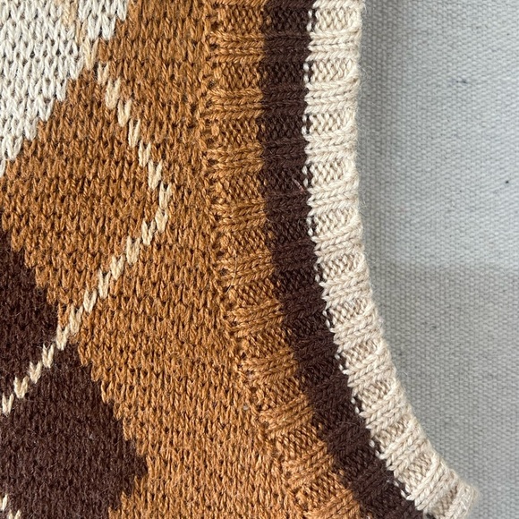 Say What? Brown and Cream Argyle V-Neck Sweater Vest - Picture 5 of 6